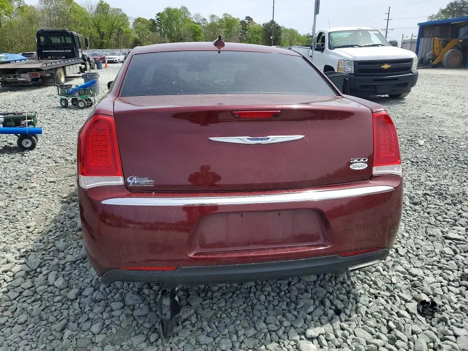 2018 CHRYSLER 300 TOURING  