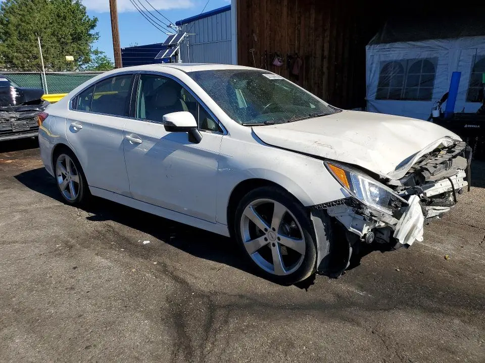 2015 SUBARU LEGACY 3.6R LIMITED  