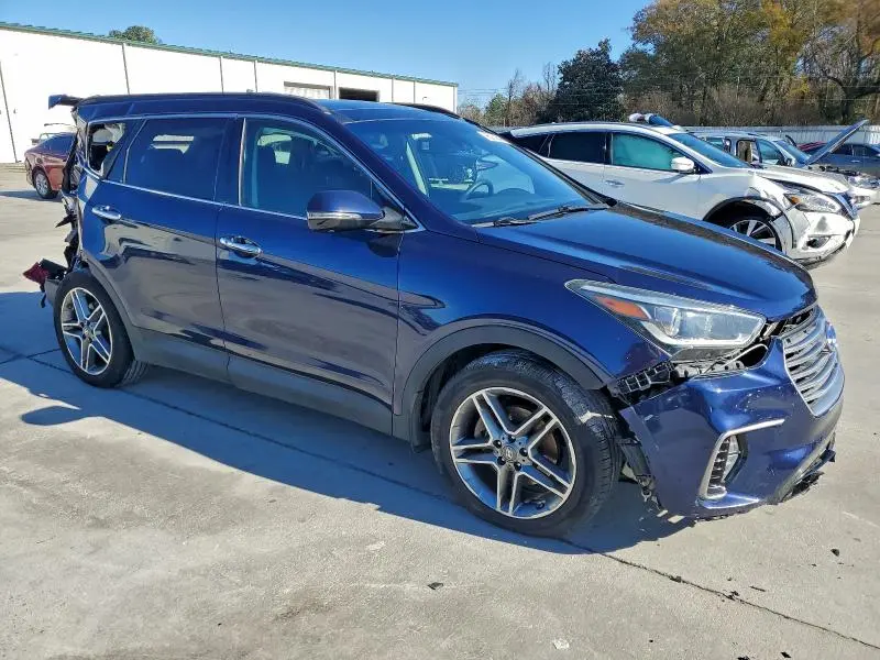 2017 HYUNDAI SANTA FE SE ULTIMATE  