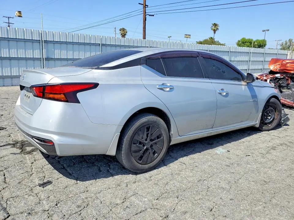 2022 NISSAN ALTIMA S  