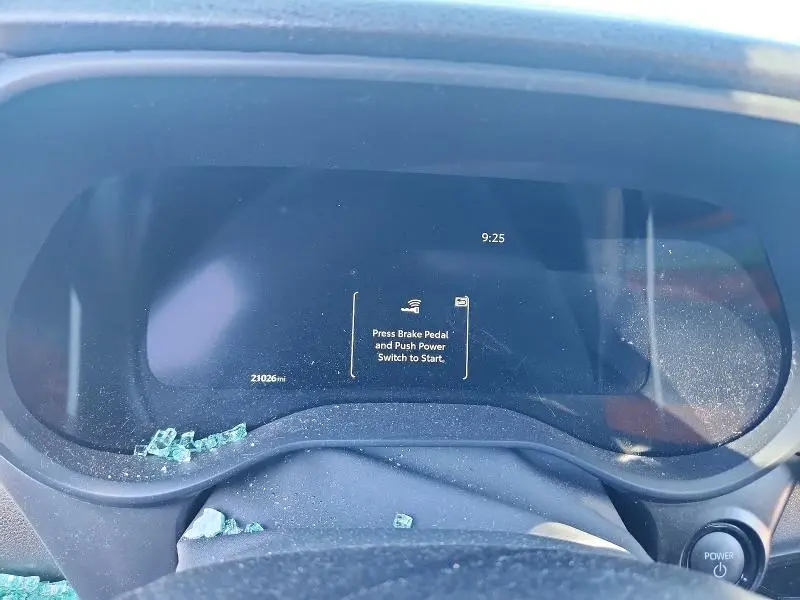 2025 TOYOTA SIENNA WOODLAND EDITION  