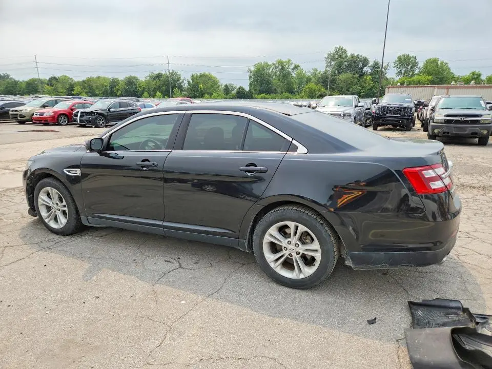 2015 FORD TAURUS SEL  