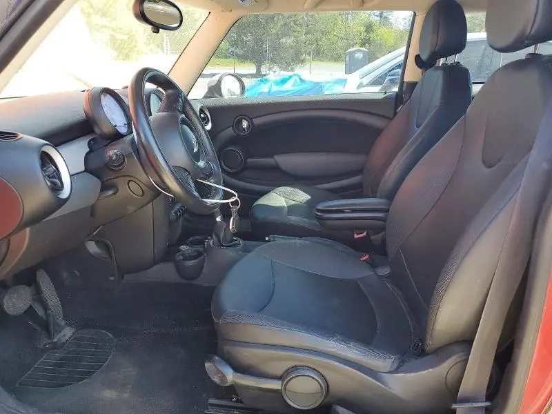 2012 MINI COOPER   