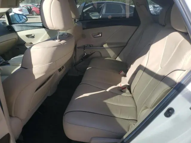2013 TOYOTA VENZA LE  