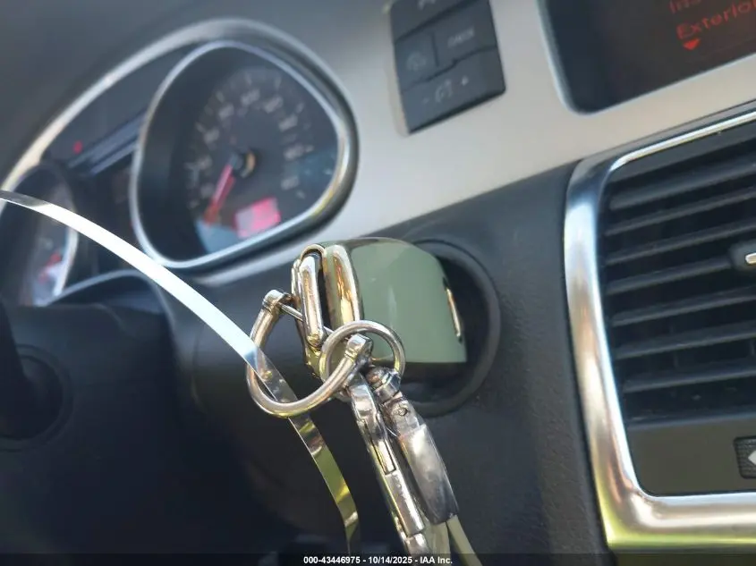 2011 AUDI Q7 3.0T PREMIUM