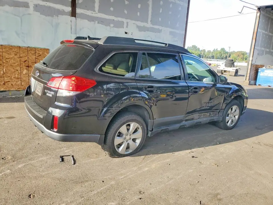 2011 SUBARU OUTBACK 2.5I PREMIUM  