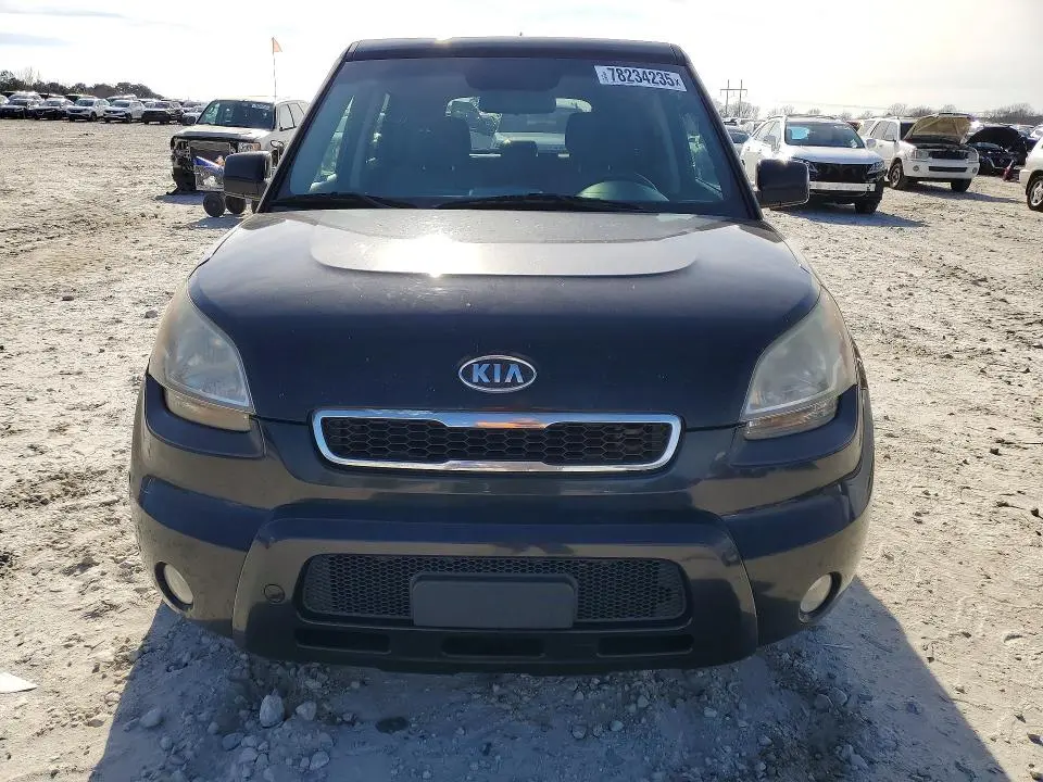2011 KIA SOUL !  