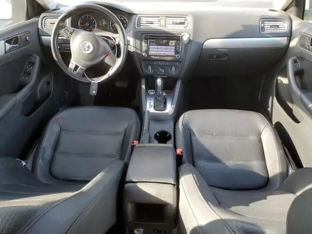 2014 VOLKSWAGEN JETTA SE