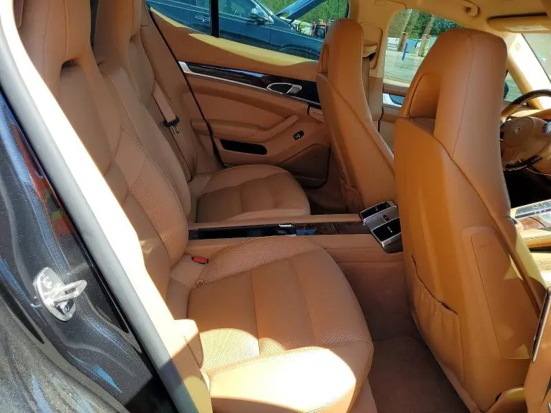 2011 PORSCHE PANAMERA S  