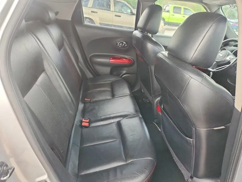 2011 NISSAN JUKE S  
