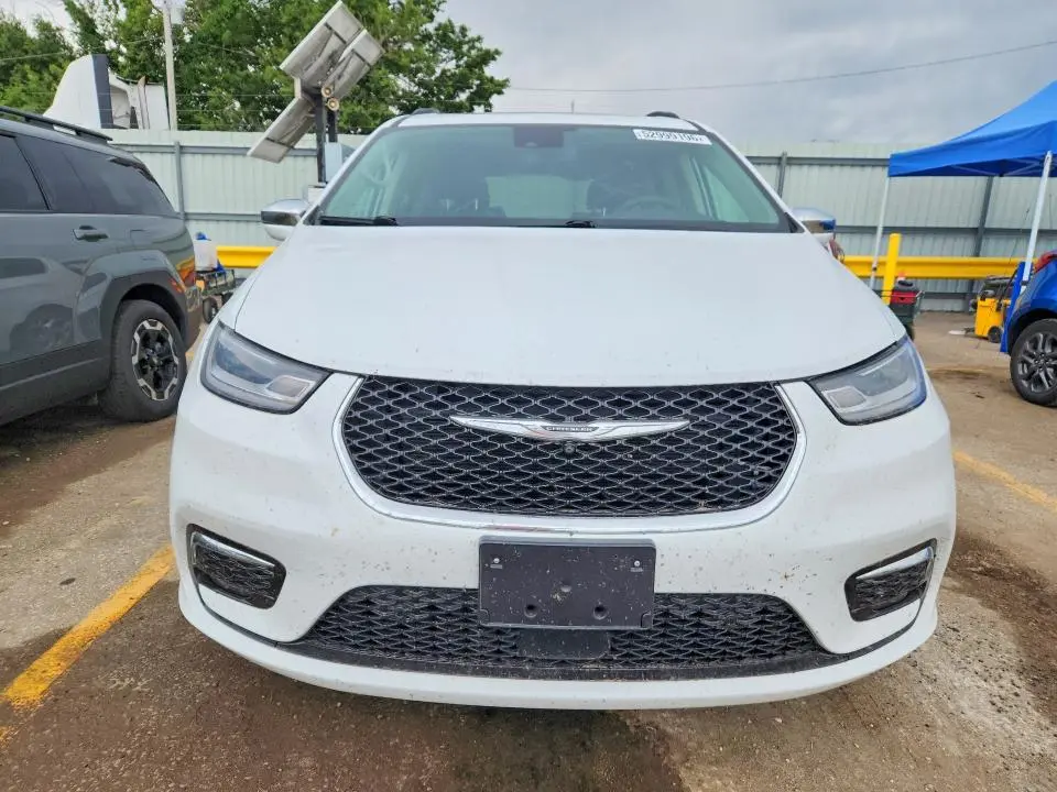 2022 CHRYSLER PACIFICA   