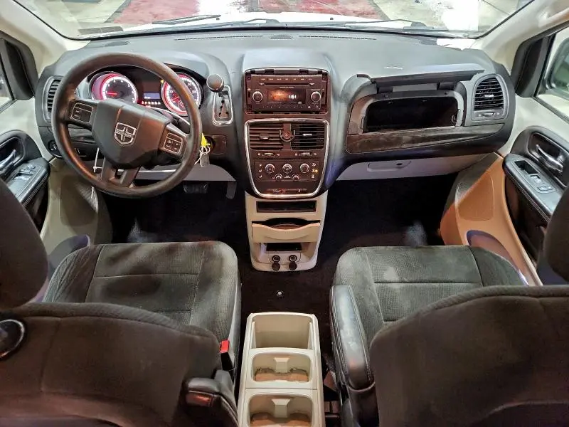 2012 DODGE GRAND CARAVAN SE  