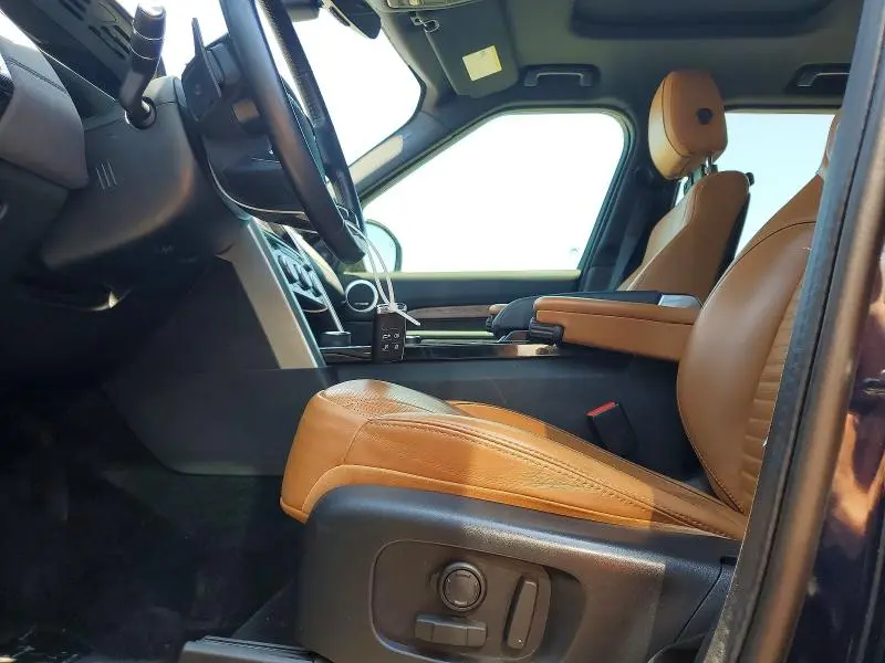 2020 LAND ROVER DISCOVERY HSE  
