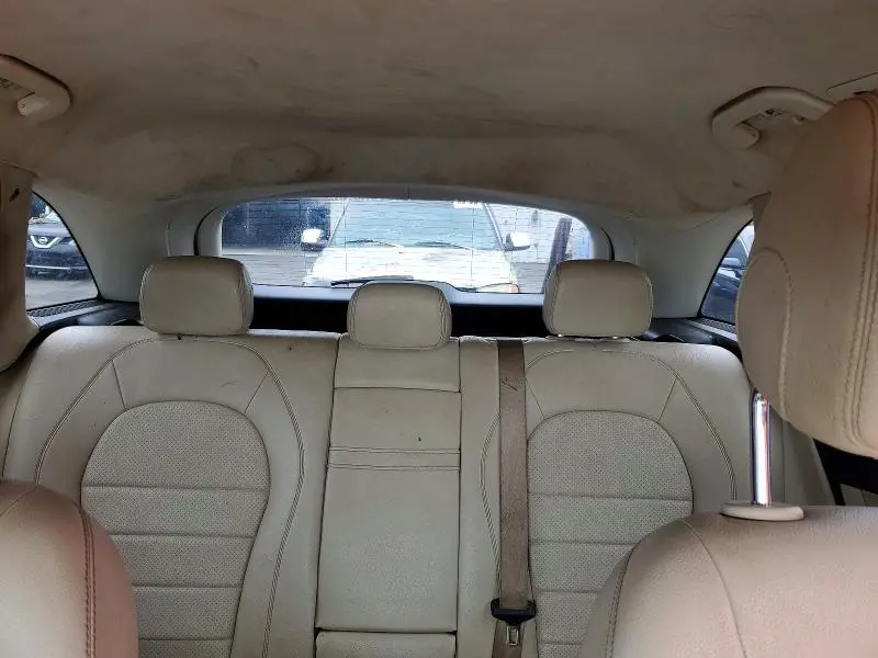 2019 MERCEDES-BENZ GLC 300  