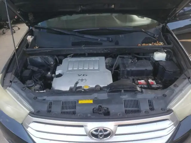 2012 TOYOTA HIGHLANDER BASE  