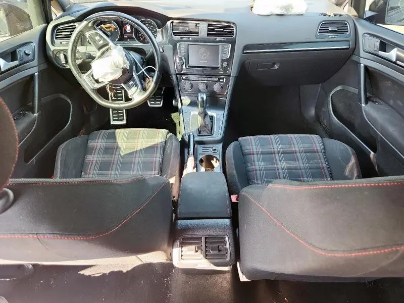 2017 VOLKSWAGEN GTI S