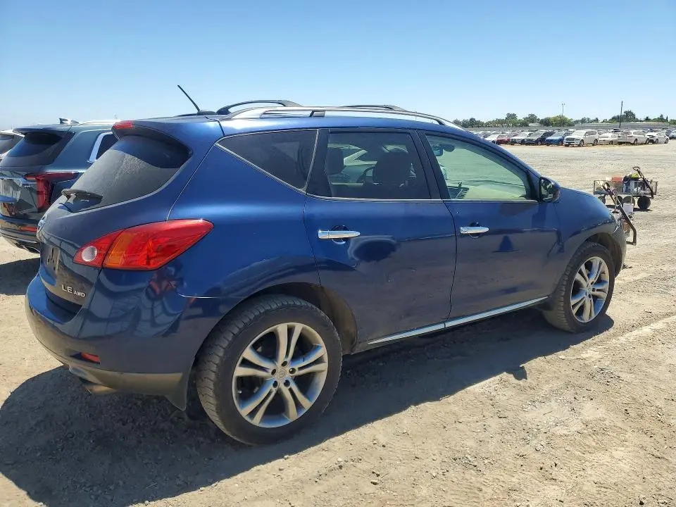 2010 NISSAN MURANO S  