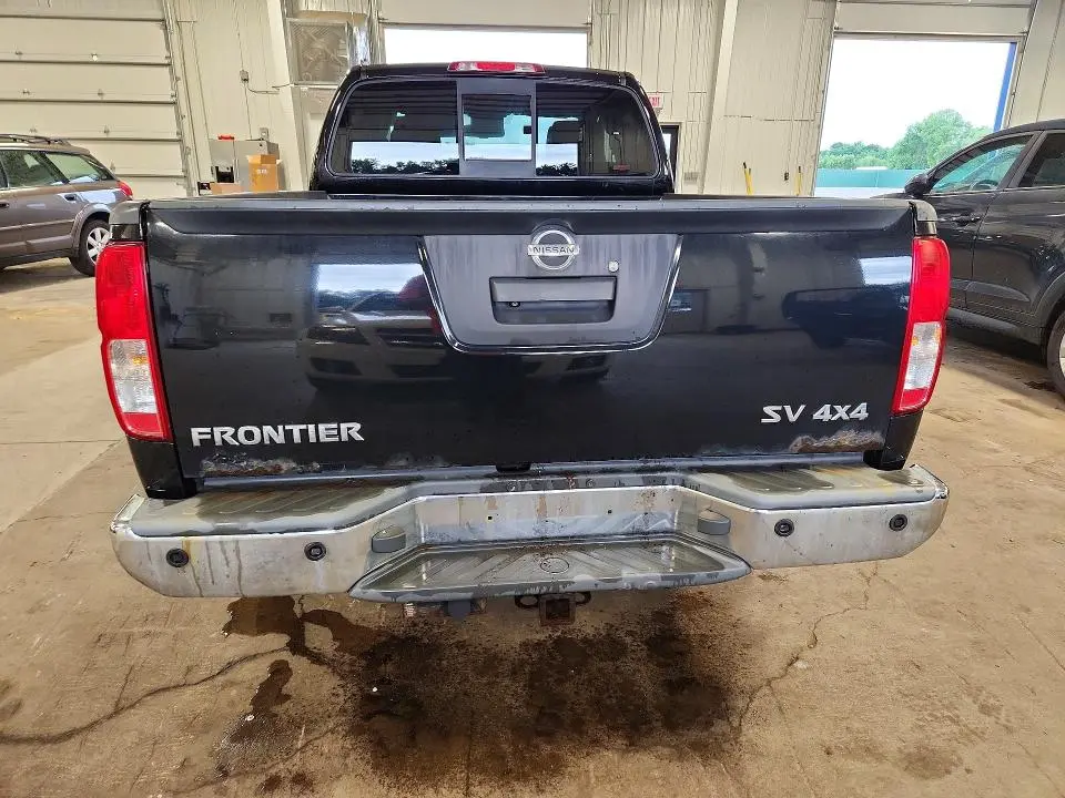 2013 NISSAN FRONTIER   