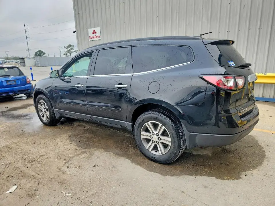 2017 CHEVROLET TRAVERSE LT  