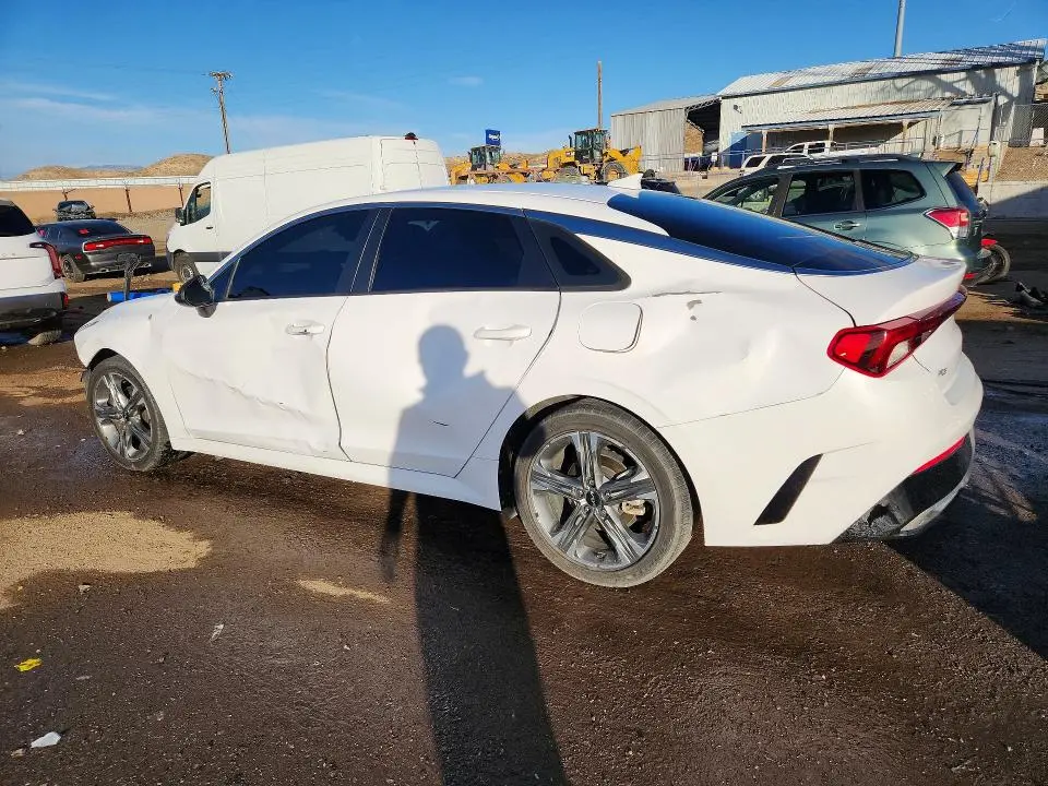 2022 KIA K5 LXS  