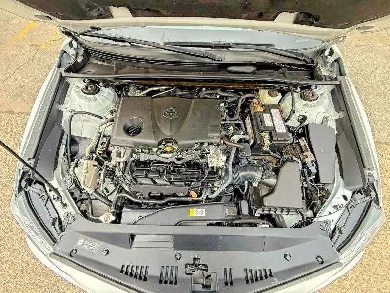 2021 TOYOTA CAMRY LE  