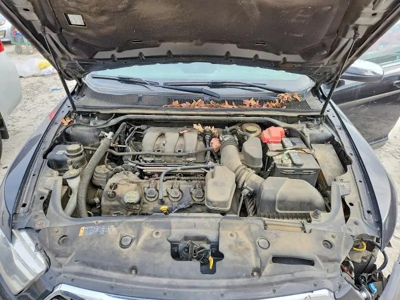 2015 FORD TAURUS LIMITED  