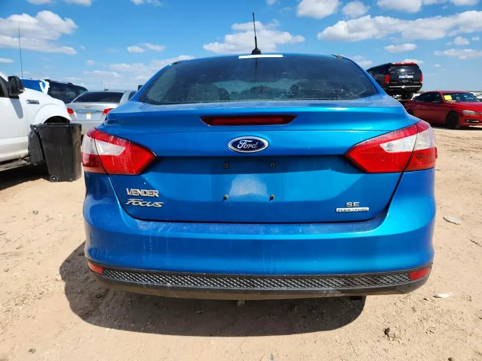 2014 FORD FOCUS SE  