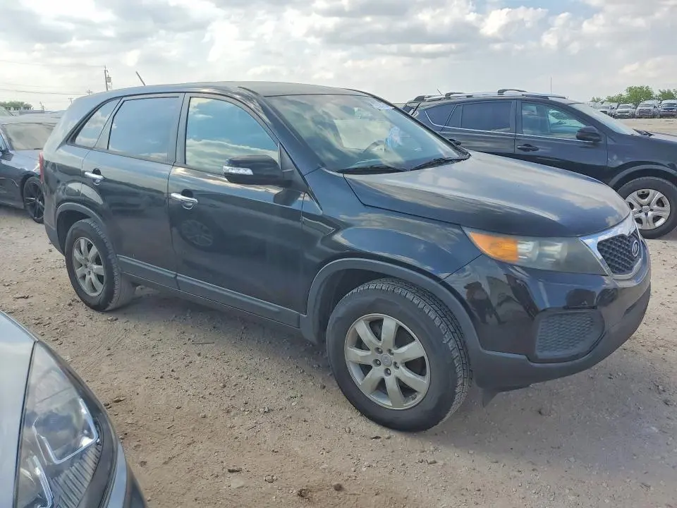 2012 KIA SORENTO LX  