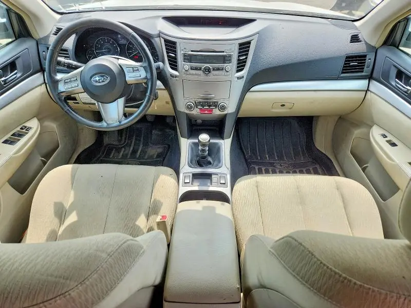 2011 SUBARU OUTBACK 2.5I PREMIUM  