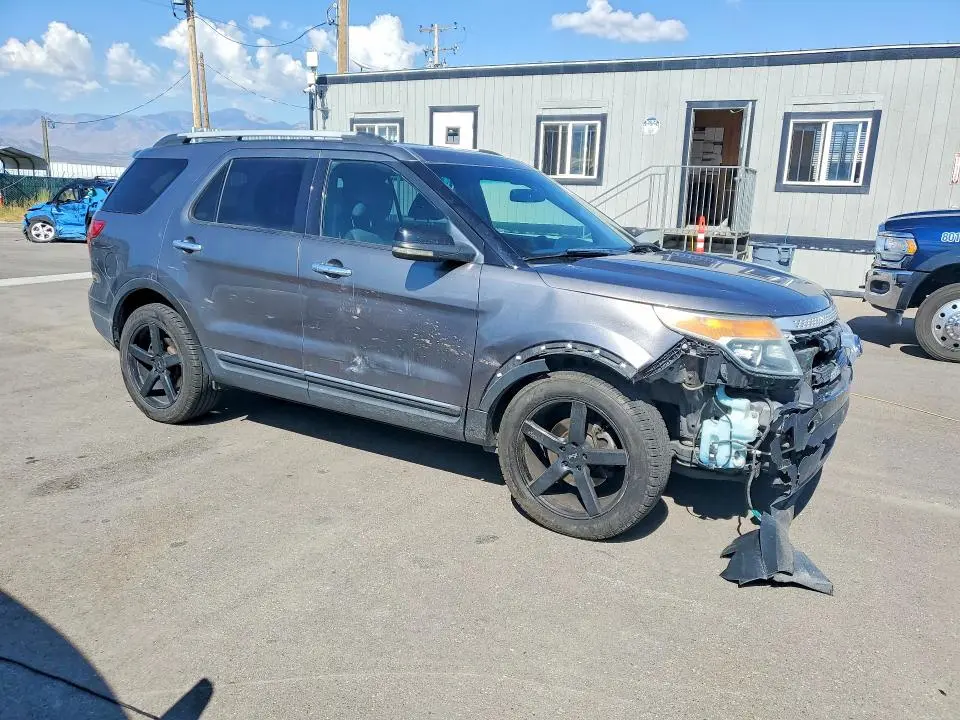 2012 FORD EXPLORER XLT  