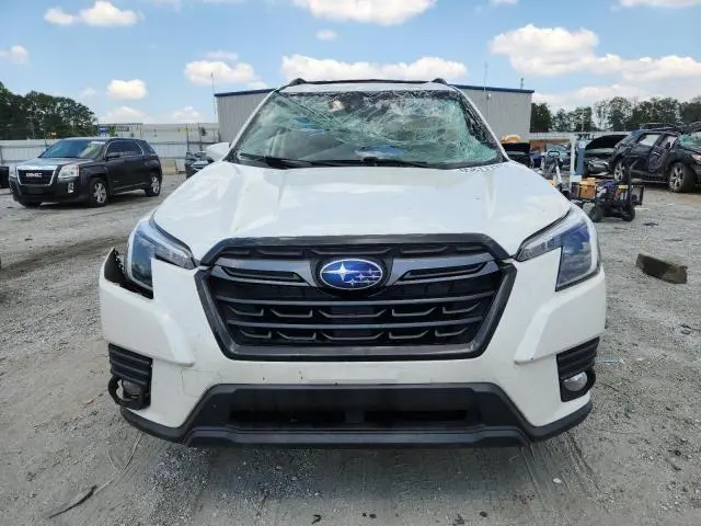 2022 SUBARU FORESTER LIMITED  