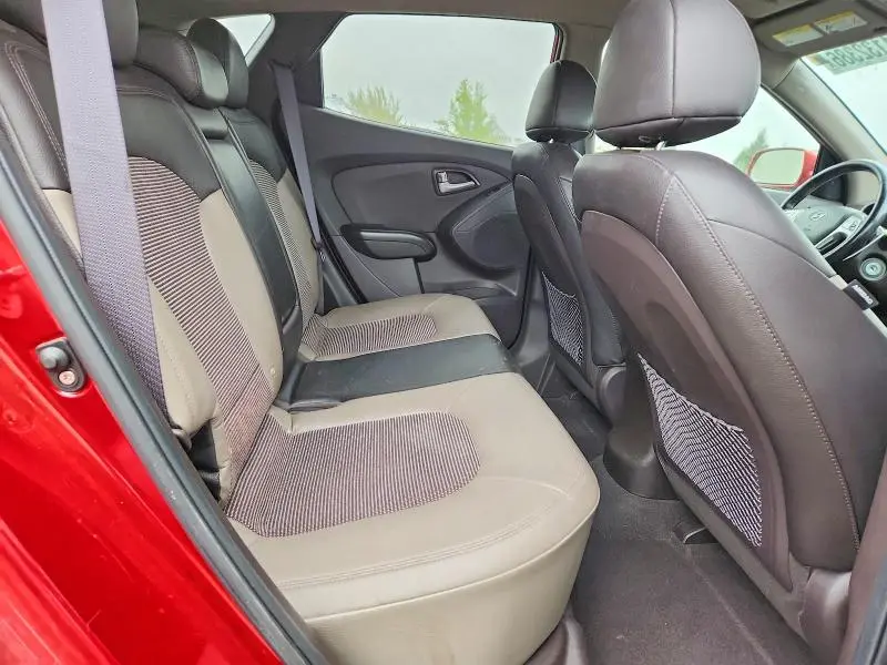 2012 HYUNDAI TUCSON GLS  