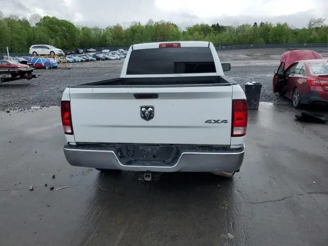 2015 RAM 1500 ST  
