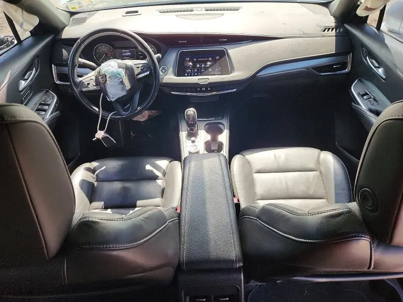 2020 CADILLAC XT4 PREMIUM LUXURY  