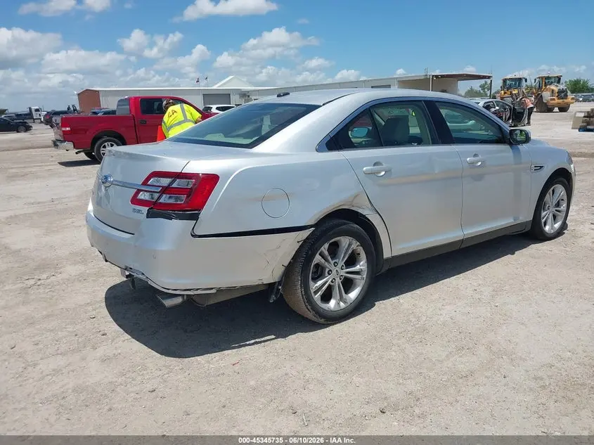2017 FORD TAURUS SEL