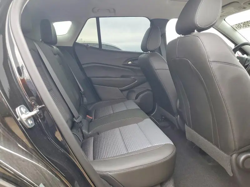 2025 CHEVROLET TRAX 1LT  