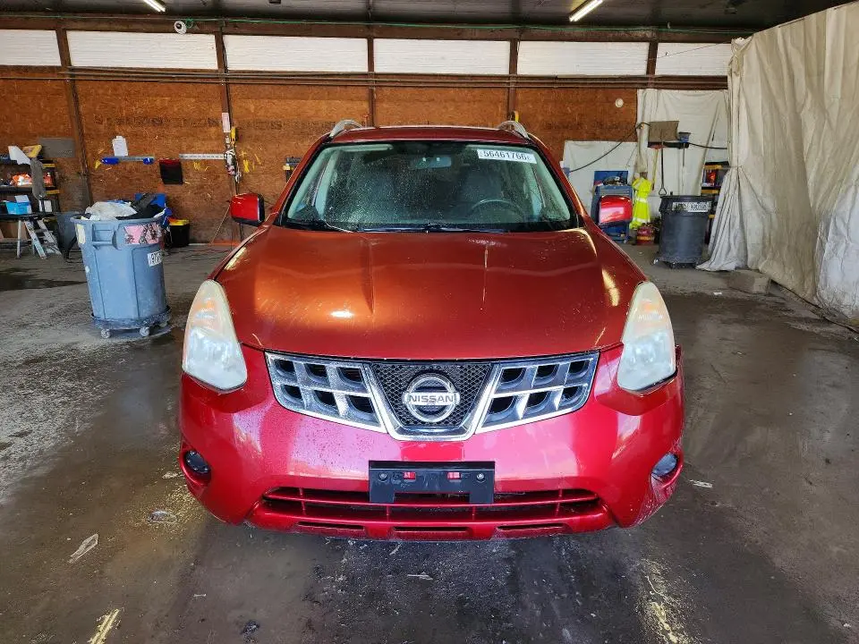 2013 NISSAN ROGUE S  