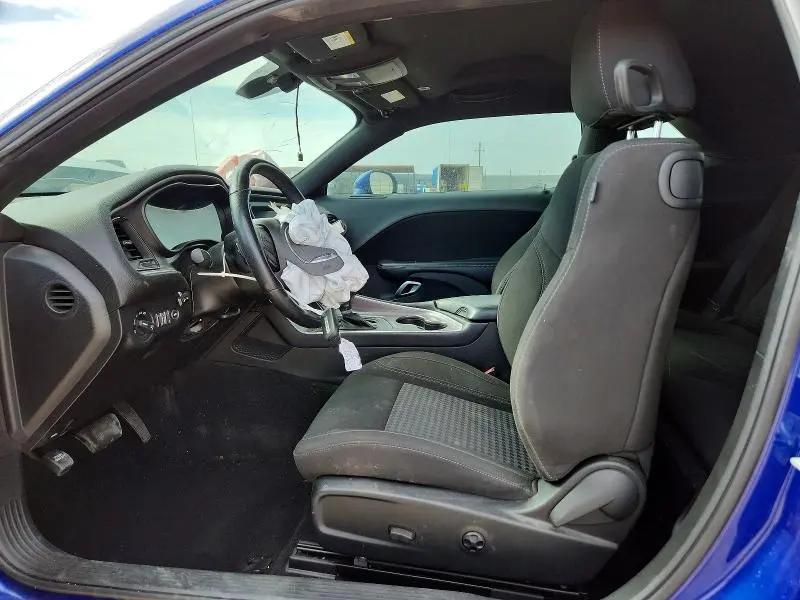 2021 DODGE CHALLENGER SXT  