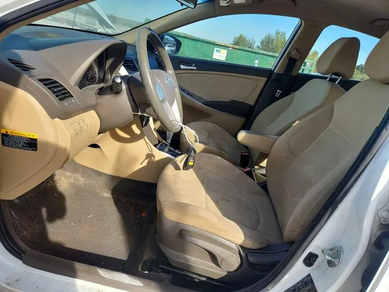 2013 HYUNDAI ACCENT GLS  