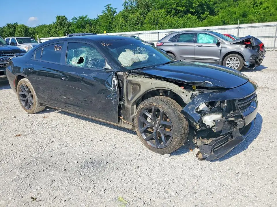 2022 DODGE CHARGER SXT  