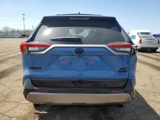 2022 TOYOTA RAV4 XSE