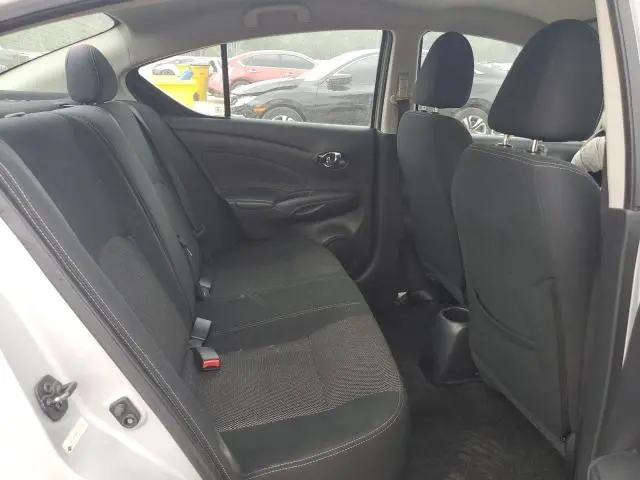 2017 NISSAN VERSA S  