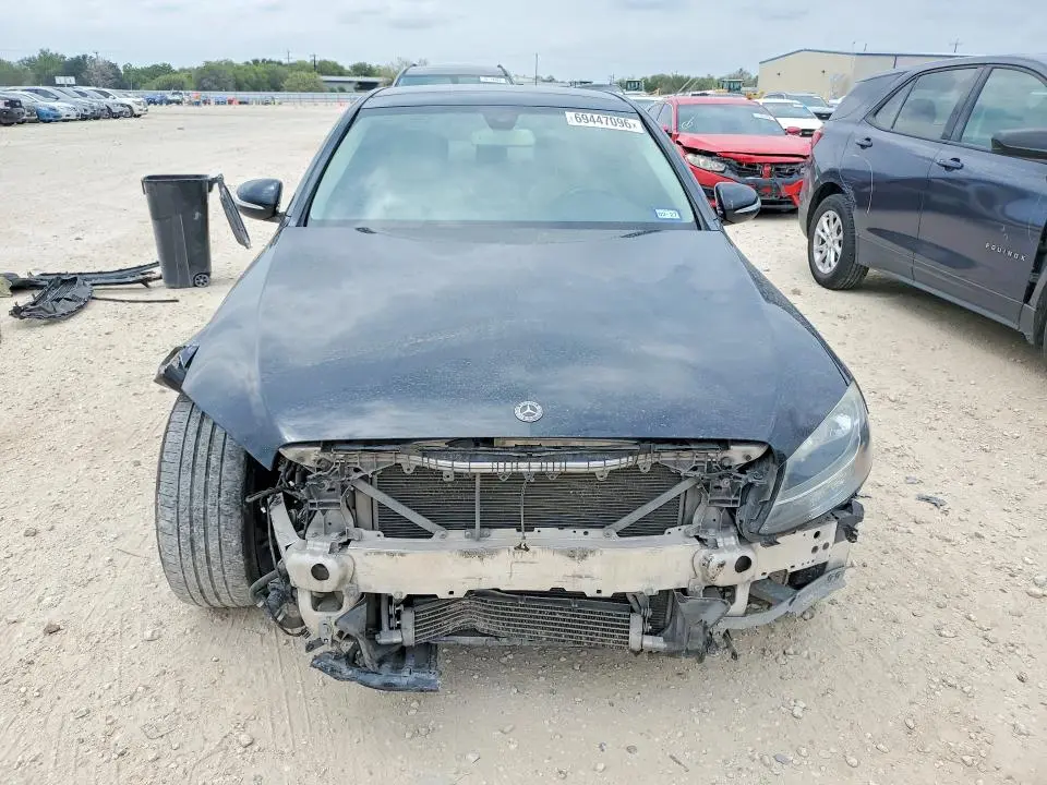 2015 MERCEDES-BENZ C 300  