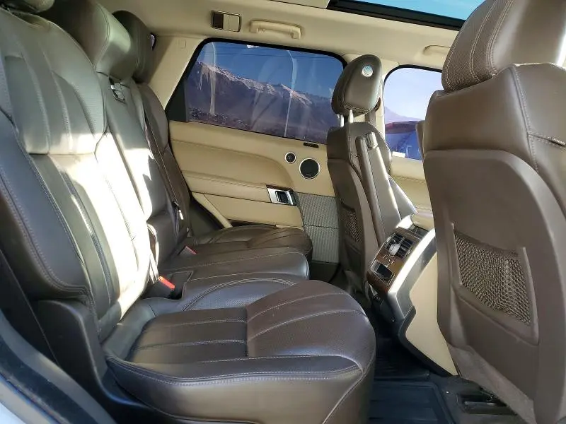 2017 LAND ROVER RANGE ROVER SPORT HSE  