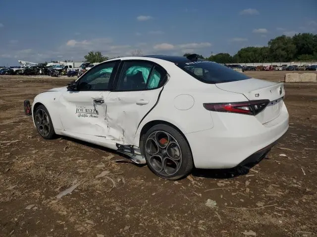 2024 ALFA ROMEO GIULIA TI  