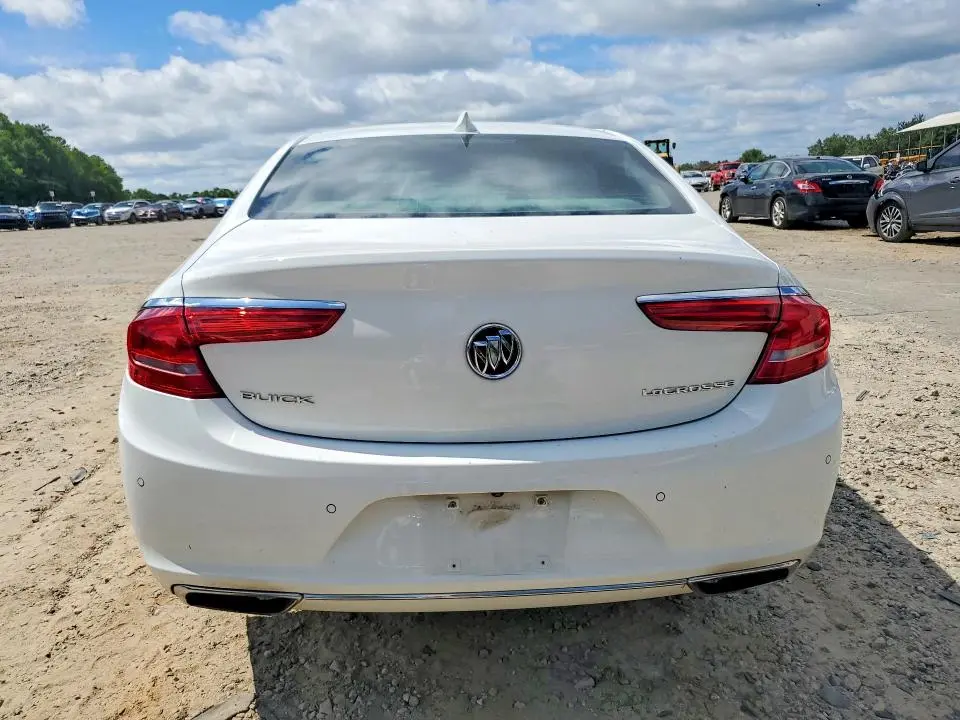2017 BUICK LACROSSE ESSENCE  