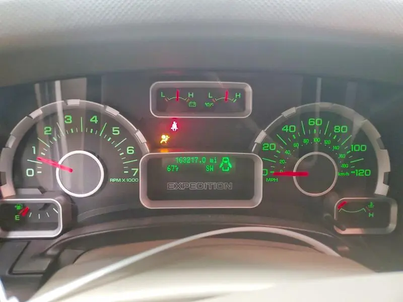 2010 FORD EXPEDITION EL XLT  