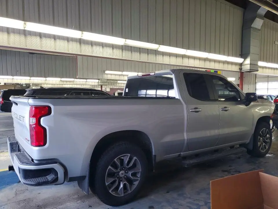 2021 CHEVROLET SILVERADO K1500 RST  