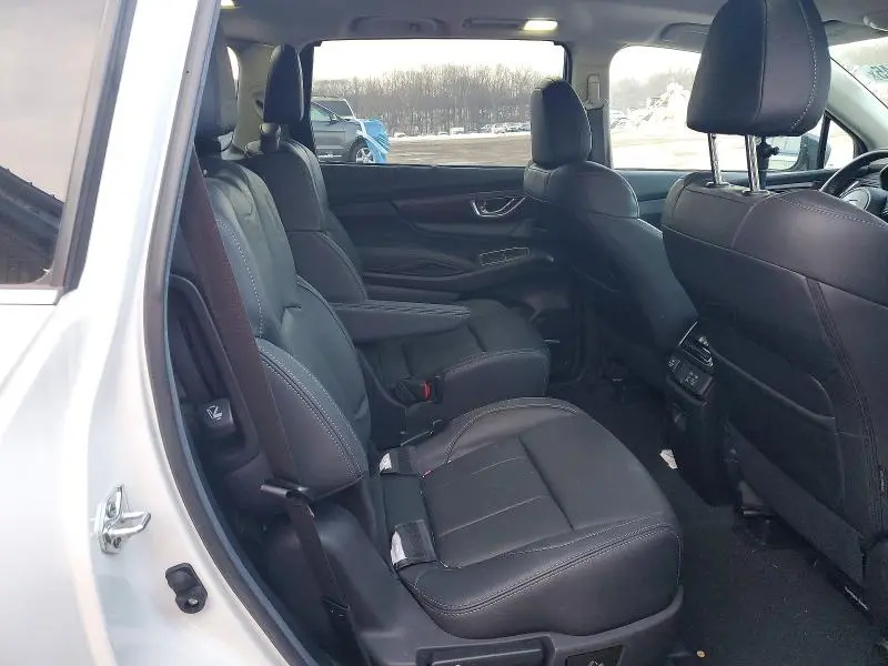 2024 SUBARU ASCENT TOURING  