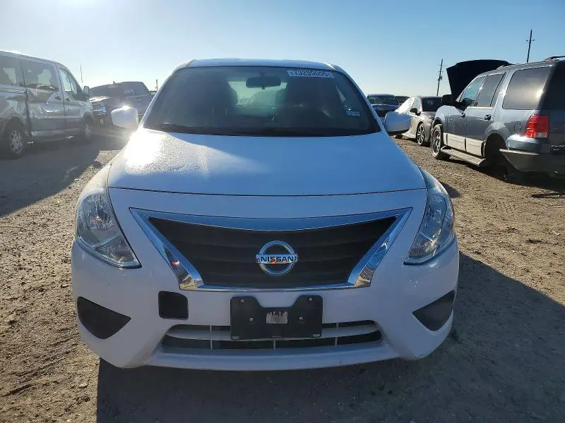 2017 NISSAN VERSA S  